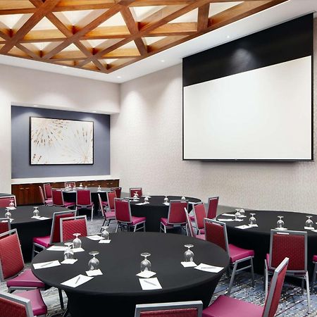 Embassy Suites By Hilton Atlanta Airport North Hapeville エクステリア 写真