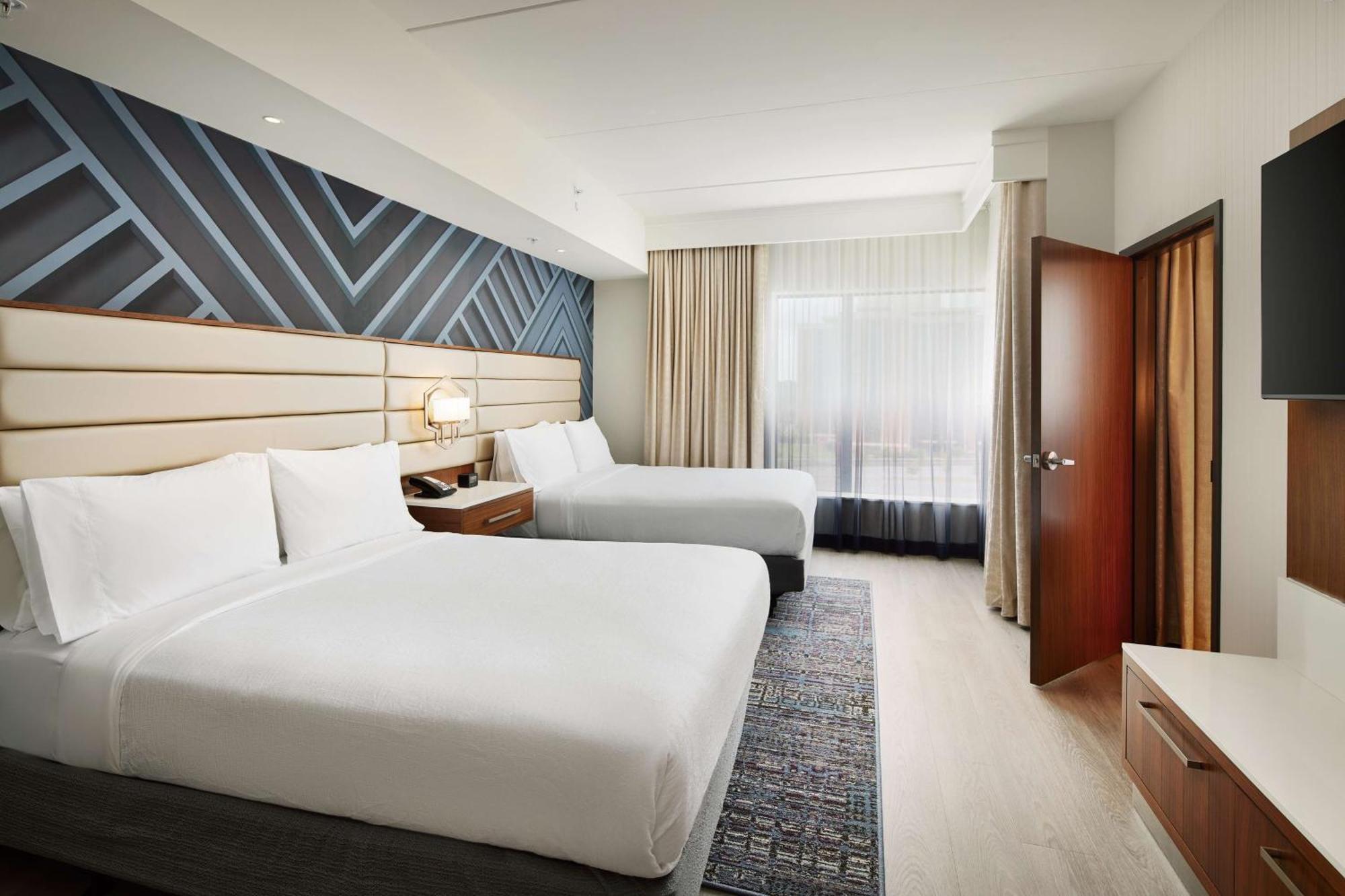 Embassy Suites By Hilton Atlanta Airport North Hapeville エクステリア 写真