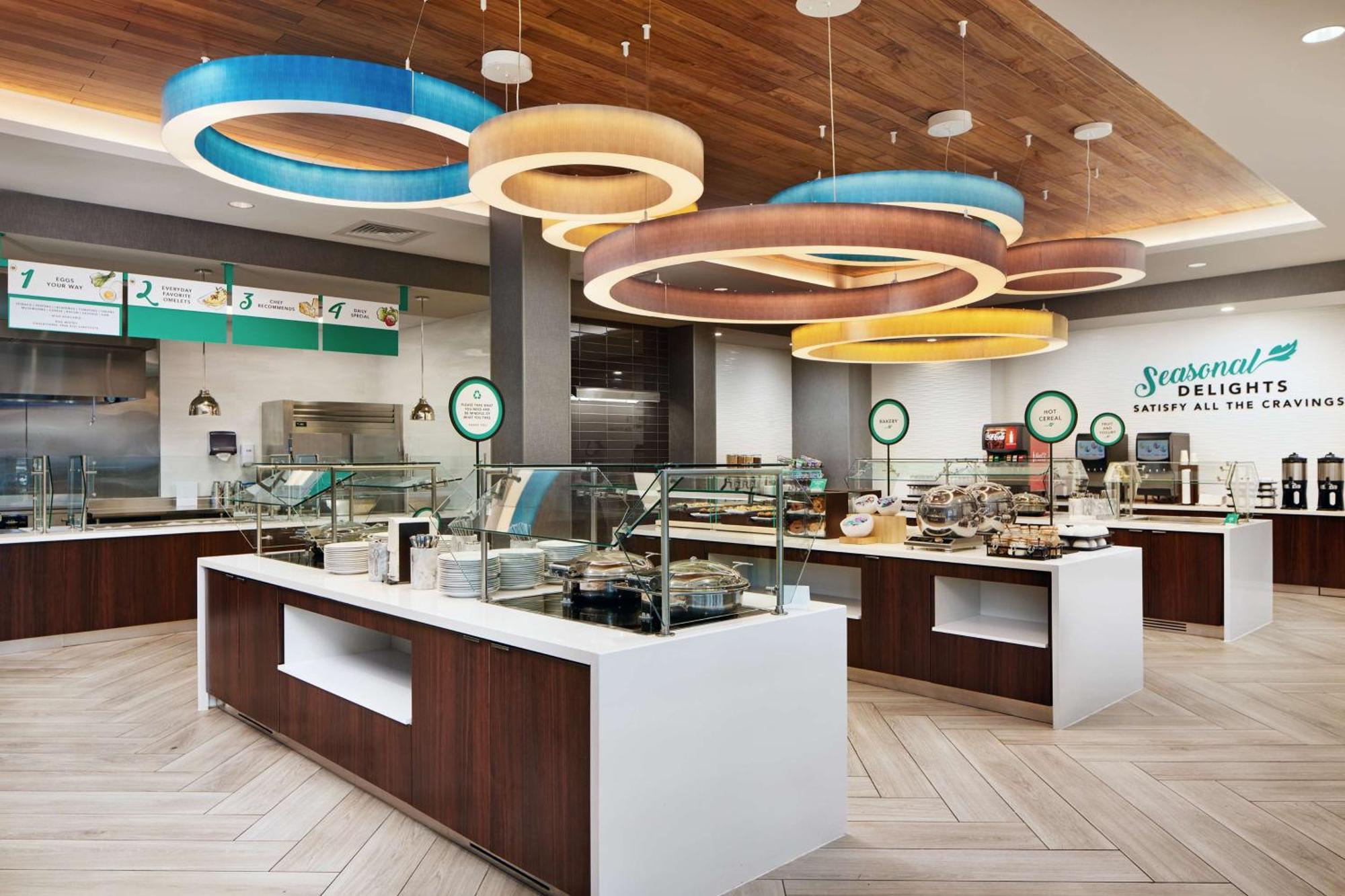 Embassy Suites By Hilton Atlanta Airport North Hapeville エクステリア 写真